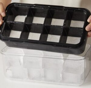 2025년 홈바용 얼음메이커 추천 – 홈카페&홈바 아이스볼·제빙기 베스트 6! 4 하우심플 자이언트 푸쉬 얼음 트레이